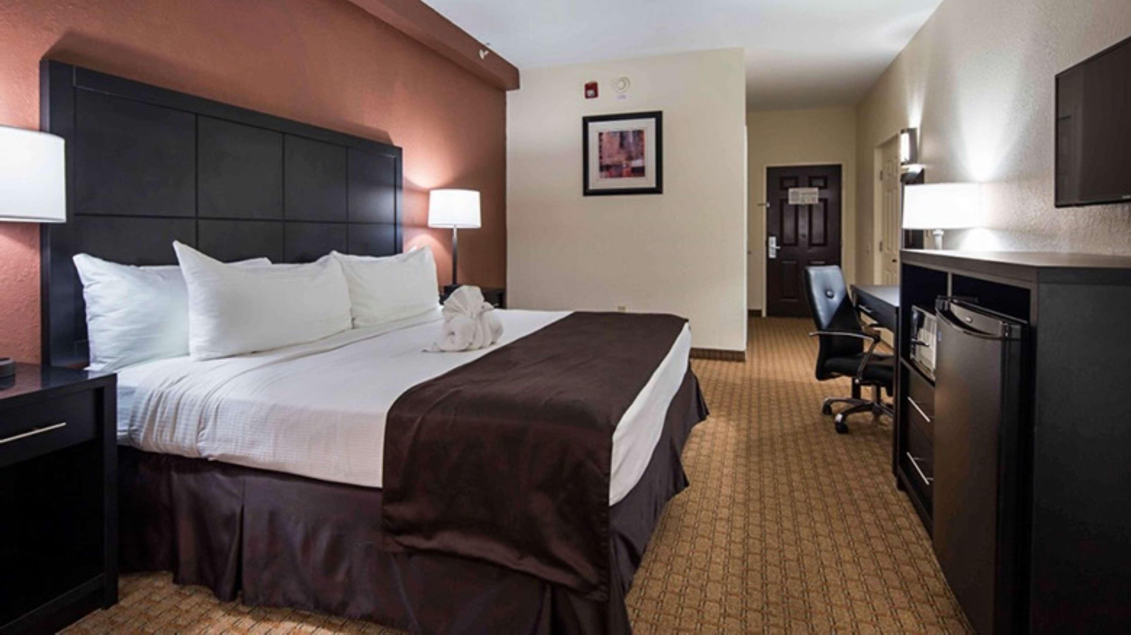 Best Western Mulberry Hotel Exterior photo
