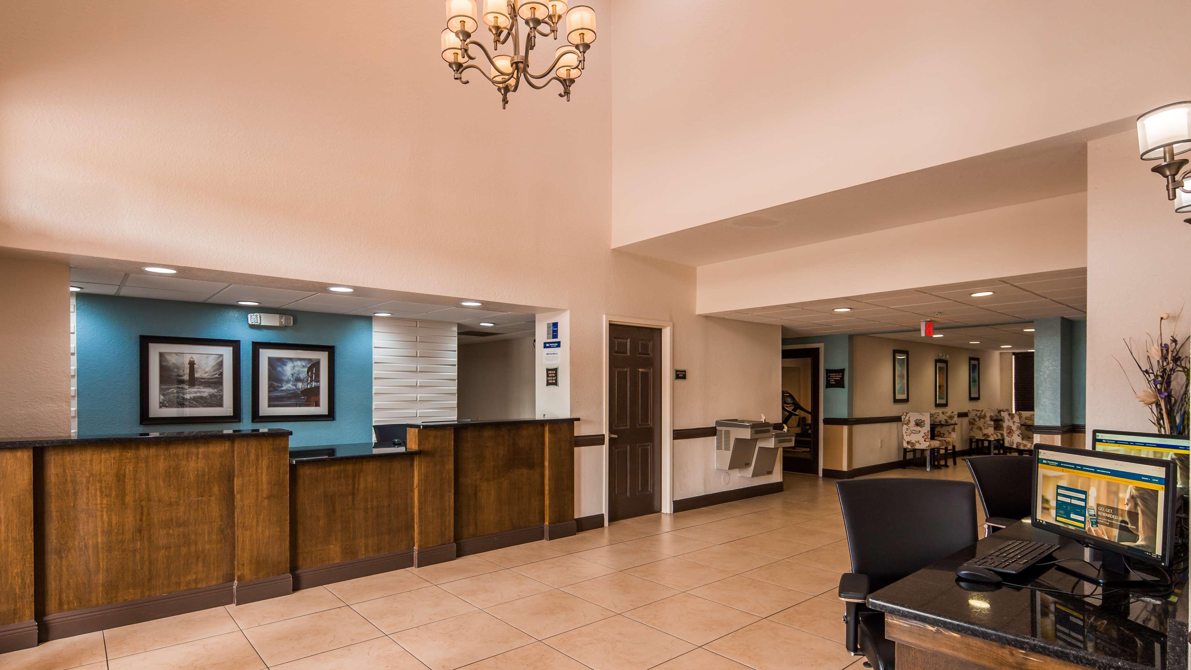 Best Western Mulberry Hotel Exterior photo